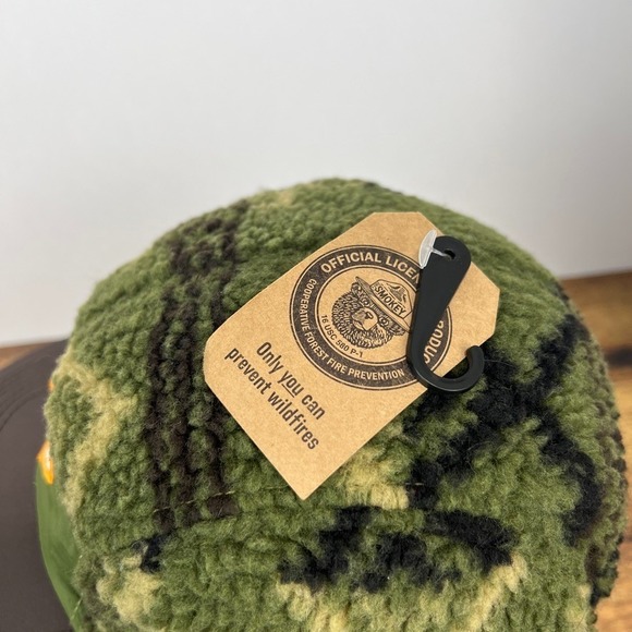 Mad Engine Smokey The Bear Fuzzy Fleece Strapback Hat NWD Green Aztec - Picture 5 of 9